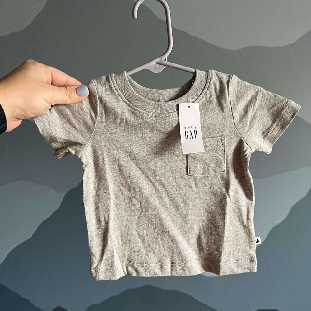 Baby Gap tee